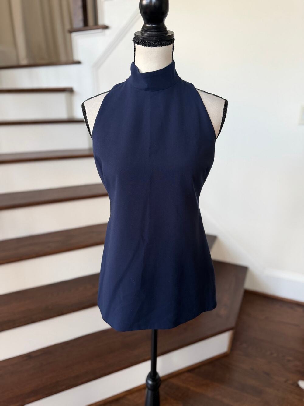 Black Halo Navy Mock Neck Sleeveless Shell Career Suiting Professional